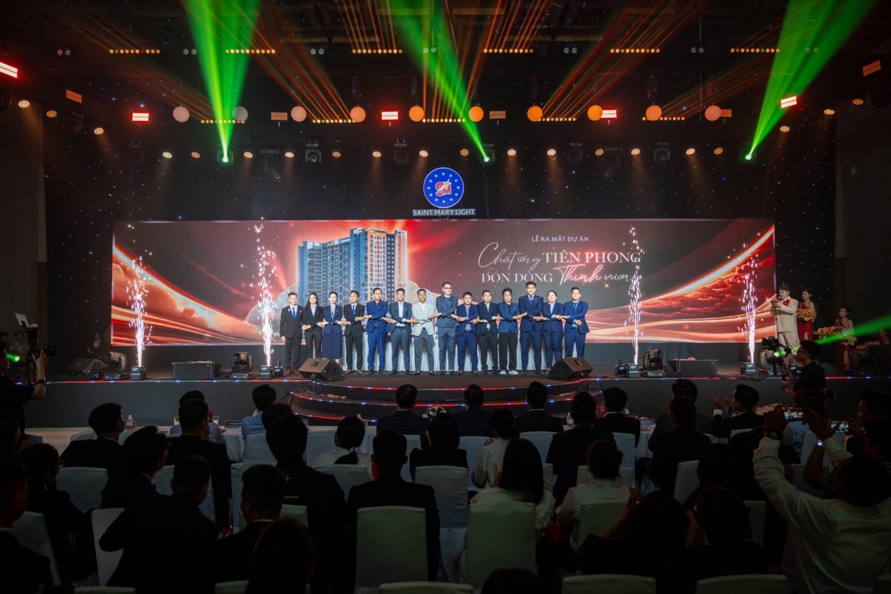 Saint Mary Light ra mắt dự án và khai trương nhà mẫu cuối năm 2025 1 Lễ ký kết hợp tác với các đối tác chiến lược tại sự kiện ra mắt Saint Mary Light